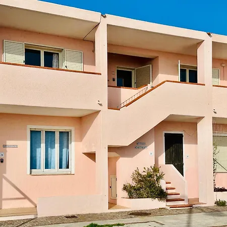 Approdo Apartments Isola Rossa Exterior foto